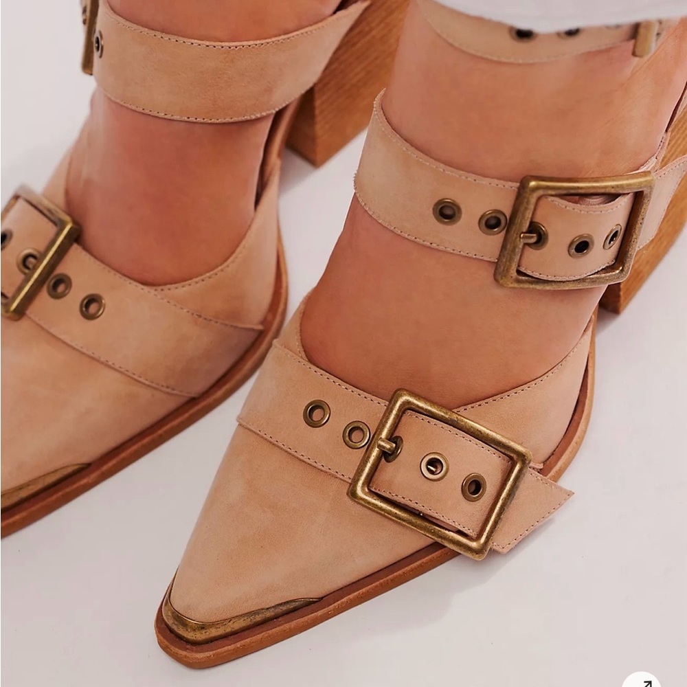Jeffrey Campbell Tan Buckle Heels ( Hendrix heels)